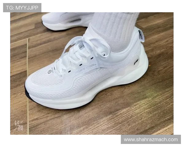 ag电玩运动鞋时尚新潮，打造属于你的潮流运动鞋穿搭新体验